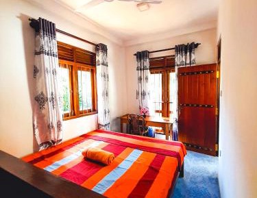 Triple Room with Private Bathroom