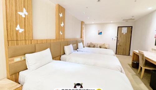 Comfort Triple Room - No Windows