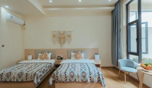 Deluxe Twin Room