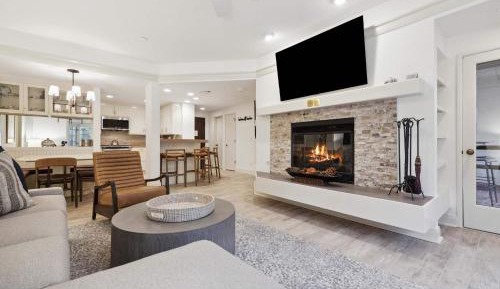 Two-Bedroom Apartment with Balcony