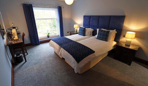 Superior Twin Room - Townhouse