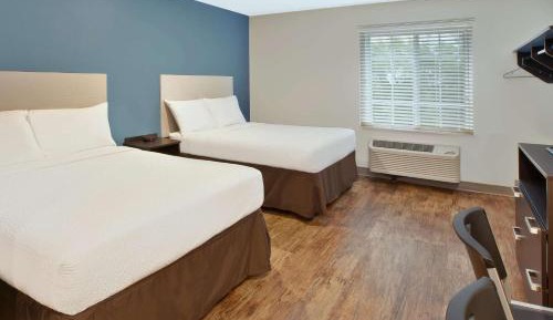 Double Room with Two Double Beds - Non-Smoking