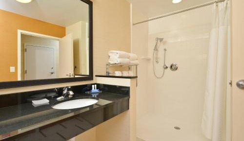 King Studio with Sofa Bed