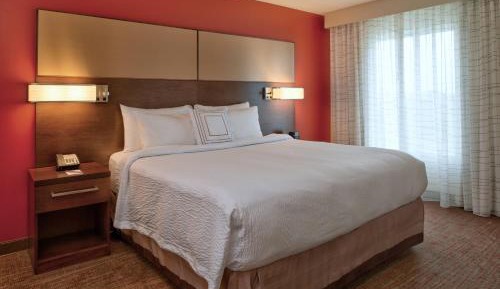 One-Bedroom King Suite