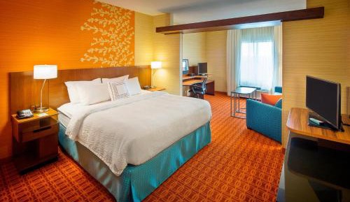 King Studio with Sofa Bed