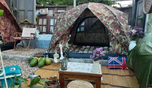 Tent