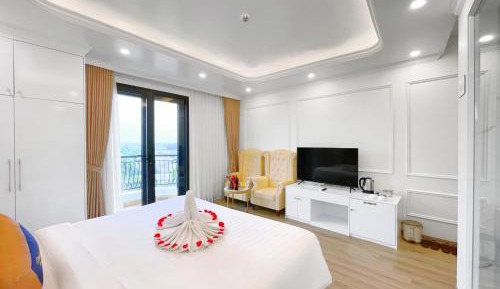 Suite with Balcony