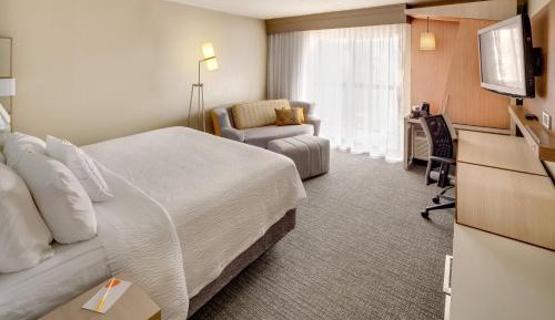 King Room with Sofa Bed