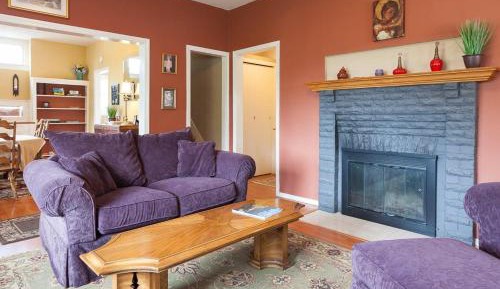 Three-Bedroom Holiday Home 