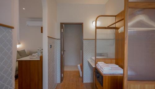 Villa Garden King Bed