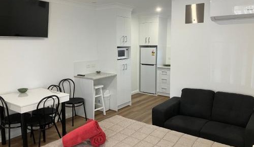 Two-Bedroom Deluxe Apartment