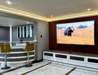 Three-Bedroom Apartment with Sea View