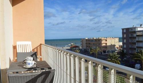 Two-Bedroom Apartment with Sea View