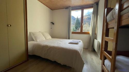 Quadruple Room with Mountain View