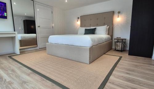 Executive Triple Room