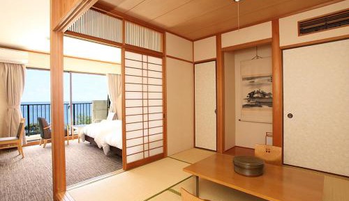 Family Room with Sea View