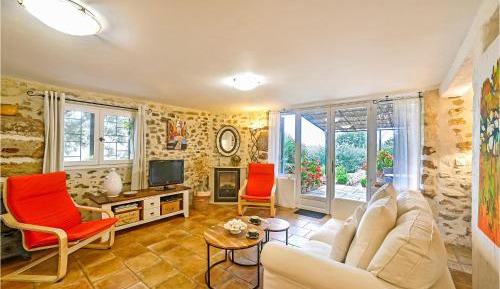 Two-Bedroom Holiday Home