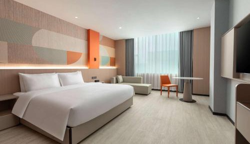 Business King Room