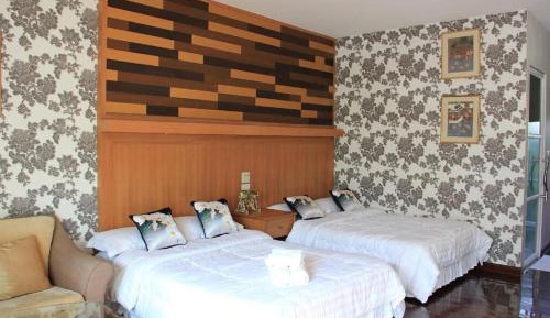 Classic Quadruple Room