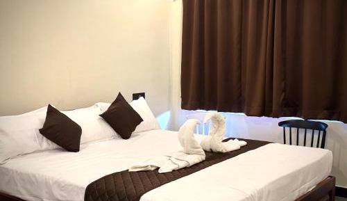 Deluxe Double Room with Balcony and Sea View