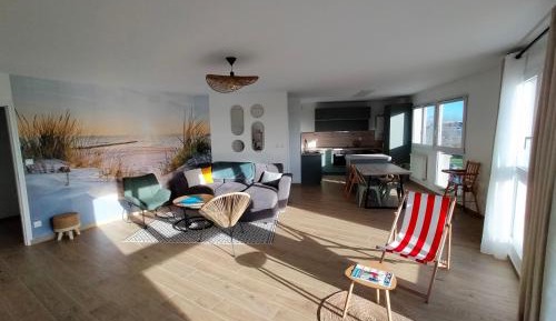 Two-Bedroom Apartment with Harbor View