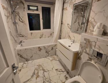 Standard Double Room with Shared Bathroom