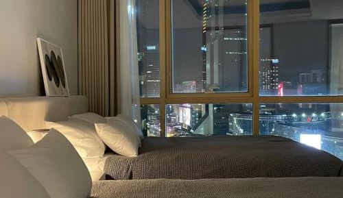 Three-Bedroom Premium Apartment
