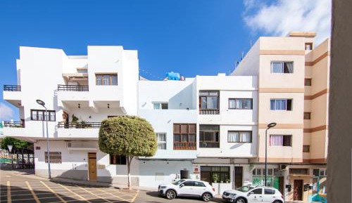 Two-Bedroom Apartment with City View