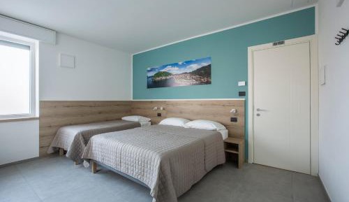Comfort Triple Room