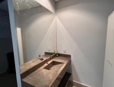 Deluxe Room (2 Adults + 1 Child)