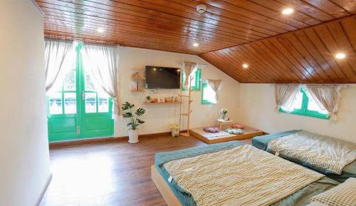 Quadruple Room with Balcony