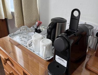 Twin Room with Private Bathroom