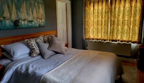 One-Bedroom Apartment with Private Terrace	