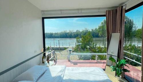 One-Bedroom House