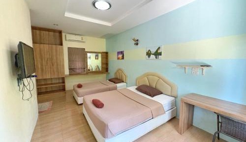 Deluxe Double or Twin Room