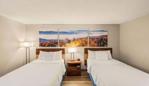 Double Room with Two Double Beds - Non-Smoking