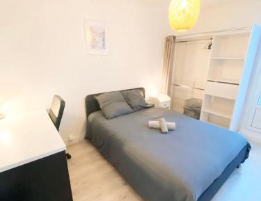 Standard Double Room with Shared Bathroom
