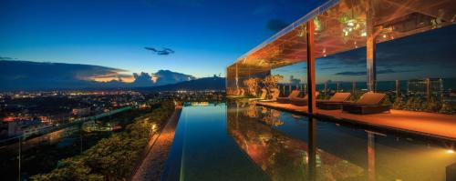 Penthouse Apartment