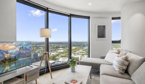 Three-Bedroom Deluxe Apartment