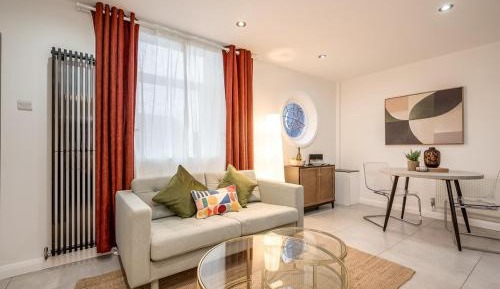 One-Bedroom Superior Apartment