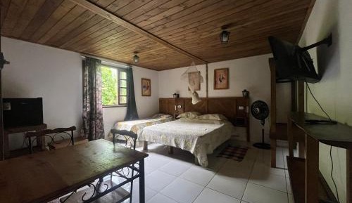 Queen Suite