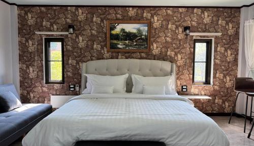 Large Double Room