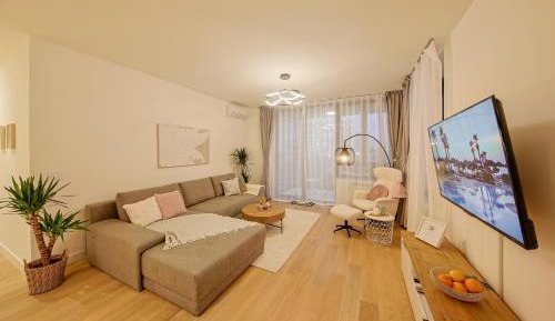 Two-Bedroom Deluxe Apartment