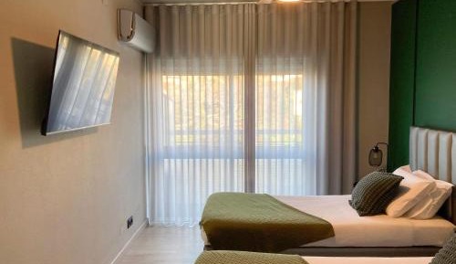 Quadruple Room with Balcony