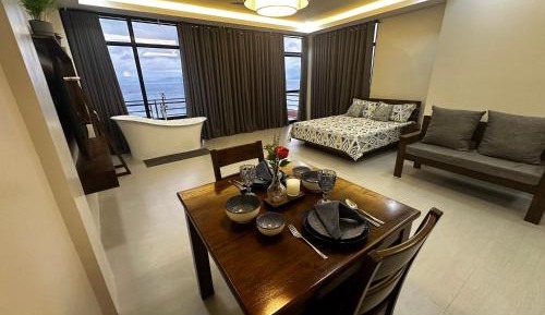 Queen Room with Sea View