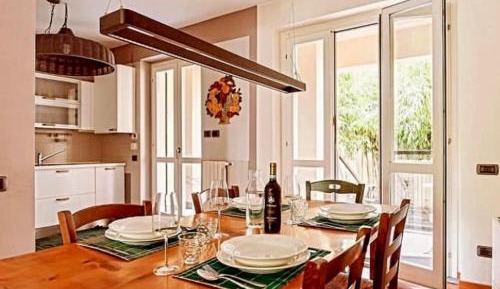Two-Bedroom Deluxe Apartment with Garden View