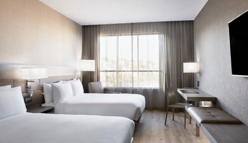 Queen Room With Two Queen Beds, City View