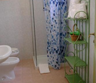 Family Room with Garden View