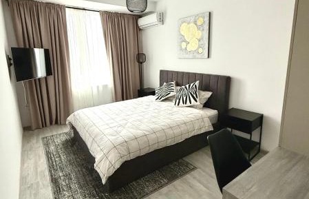 Deluxe King Studio