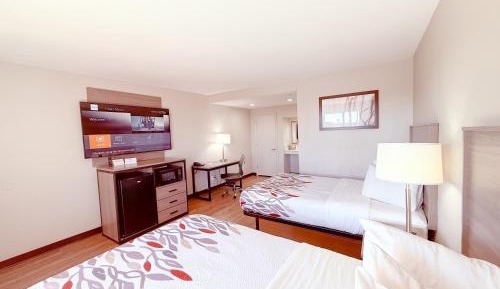 Deluxe Double Room with Two Double Beds - Smoke Free